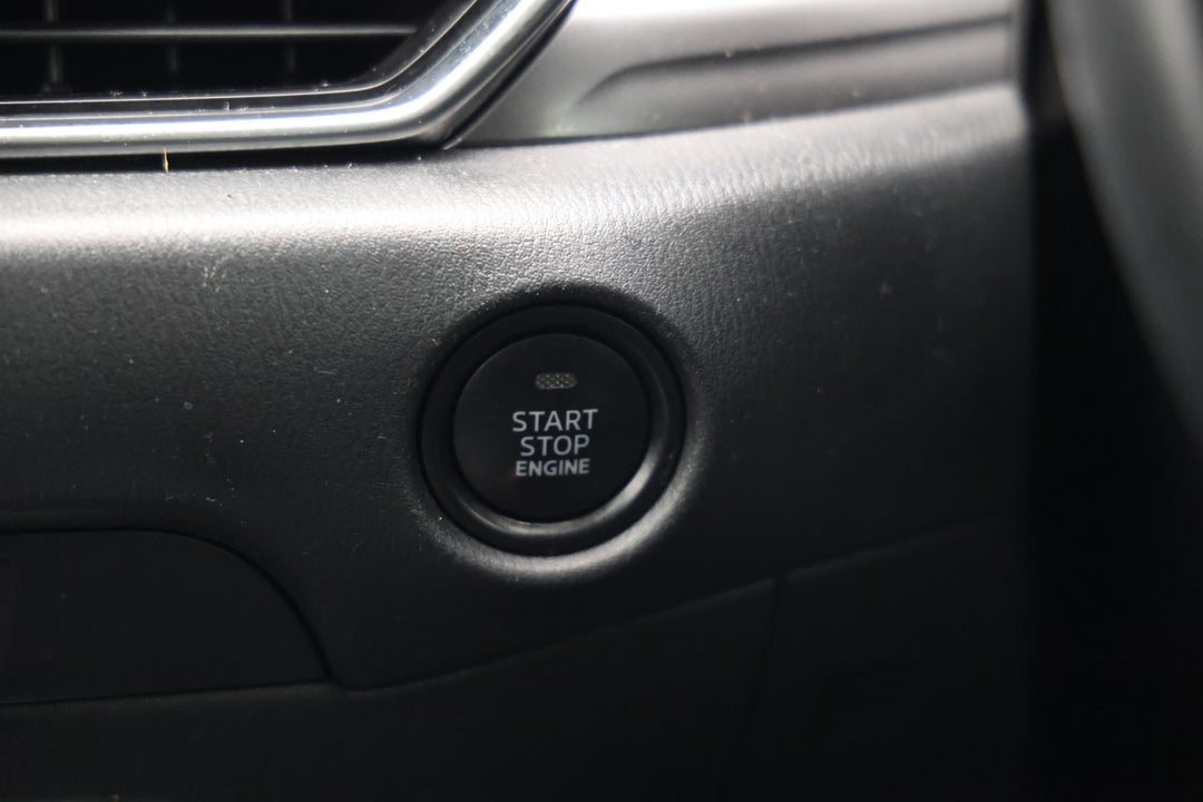 2017 Mazda CX-5 Maxx (4x2), Automatic, 121215 km, Keyless / Button Start