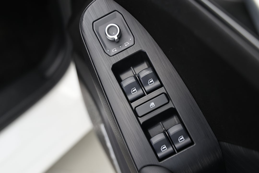 2024 GWM Haval Jolion Premium, Automatic, 20303 km, Drivers Side Door Panel Controls