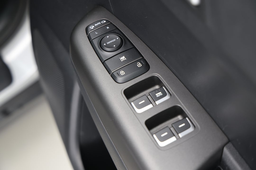 2020 Kia Sportage S (FWD), Automatic, 78730 km, Drivers Side Door Panel Controls