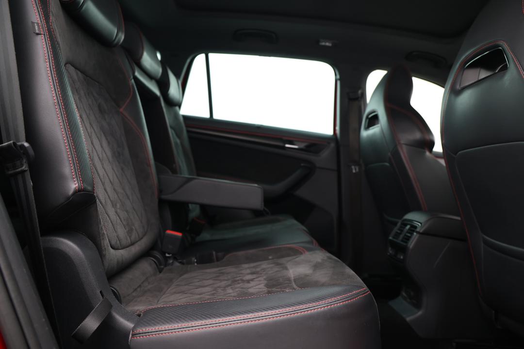 2020 SKODA Kodiaq 176 Tdi Rs (4x4), Automatic, 54365 km, Right Side Rear Door Cabin View