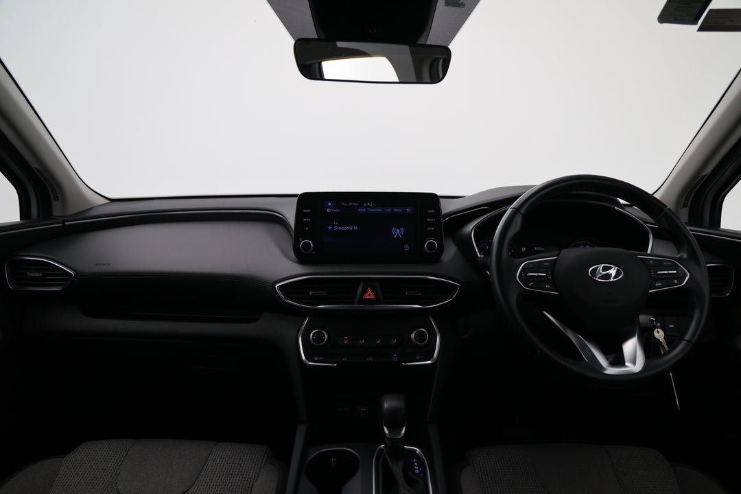 2022 Hyundai Santa Fe Mpi (2WD), Automatic, 69776 km, Dashboard View