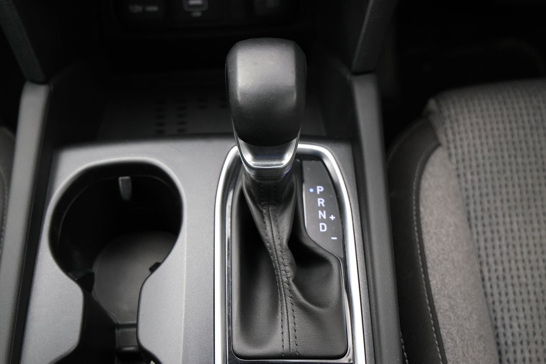 2022 Hyundai Santa Fe Mpi (2WD), Automatic, 69776 km, Gear Lever 