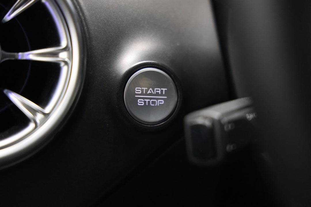 2024 GWM Tank 300 Ultra Petrol, Automatic, 12084 km, Keyless / Button Start