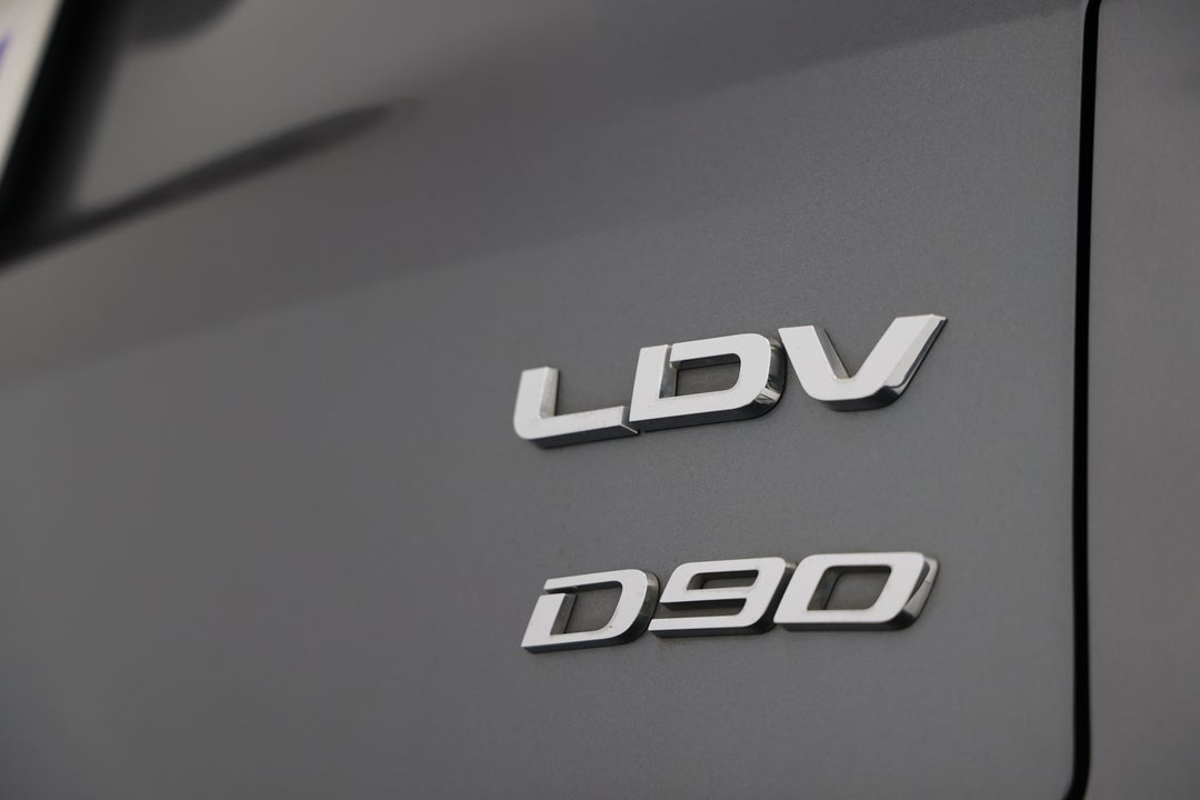 2022 LDV D90 Executive (2WD), Automatic, 68836 km, Badge (Boot Right Side)