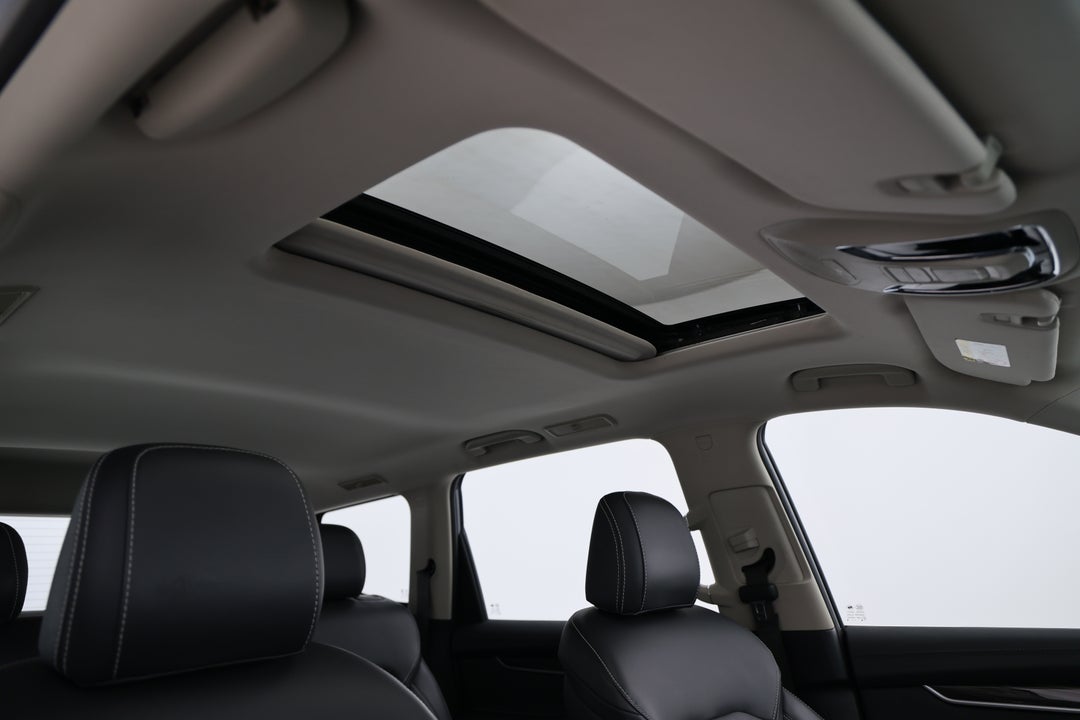 2022 LDV D90 Executive (2WD), Automatic, 68836 km, Interior Sunroof/Moonroof