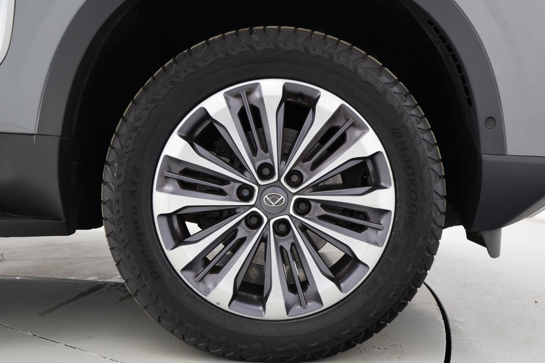 2022 LDV D90 Executive (2WD), Automatic, 68836 km, Right Front Wheel