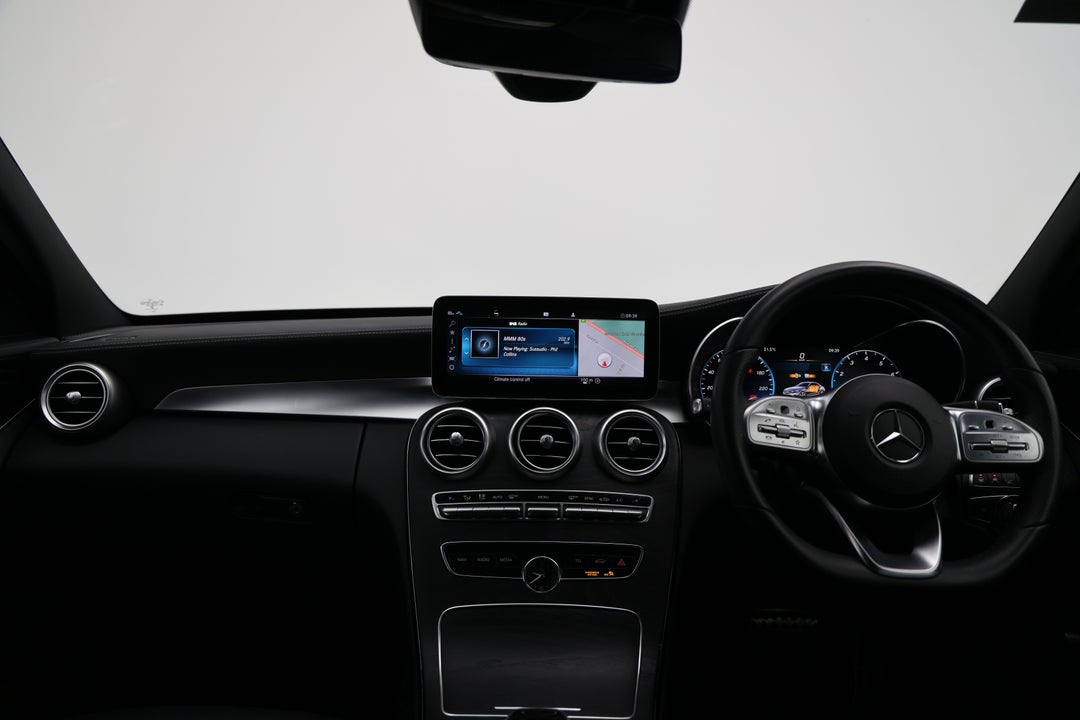 2019 Mercedes-benz C300 C300, Automatic, 21259 km, Center Console
