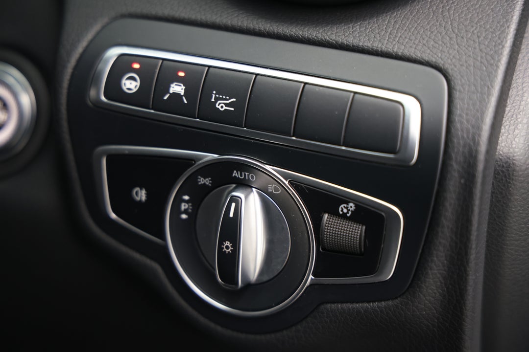 2019 Mercedes-benz C300 C300, Automatic, 21259 km, Utility Switches/Buttons