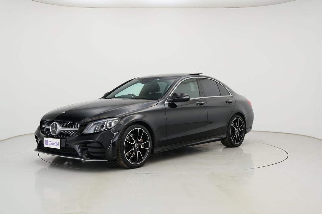 2019 Mercedes-benz C300 C300, Automatic, 21259 km, Left Front Diagonal (45- Degree) View