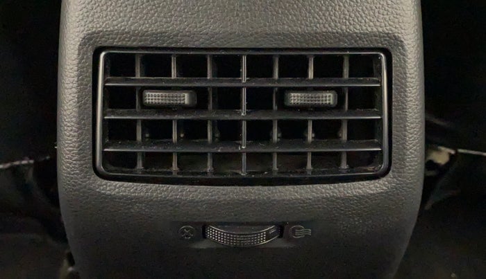2017 Hyundai Elite i20 ASTA 1.2, Petrol, Manual, 29,254 km, Rear AC Vents