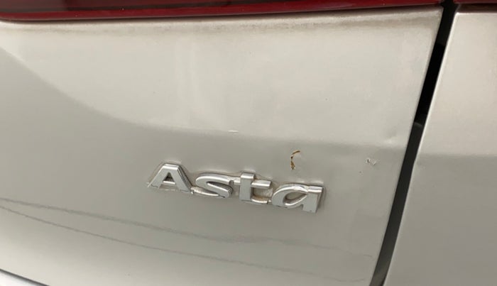 2017 Hyundai Elite i20 ASTA 1.2, Petrol, Manual, 29,254 km, Dicky (Boot door) - Slightly dented