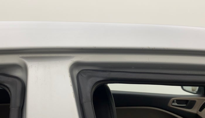 2017 Hyundai Elite i20 ASTA 1.2, Petrol, Manual, 29,254 km, Right B pillar - Minor scratches