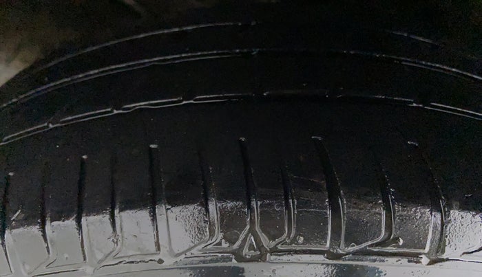 2015 Honda City VX MT PETROL, Petrol, Manual, 59,785 km, Left Rear Tyre Tread