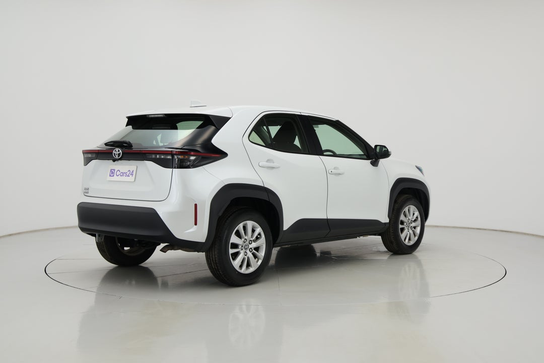 2023 Toyota Yaris Cross Gx, Automatic, 55028 km, Right Back Diagonal (45- Degree) View