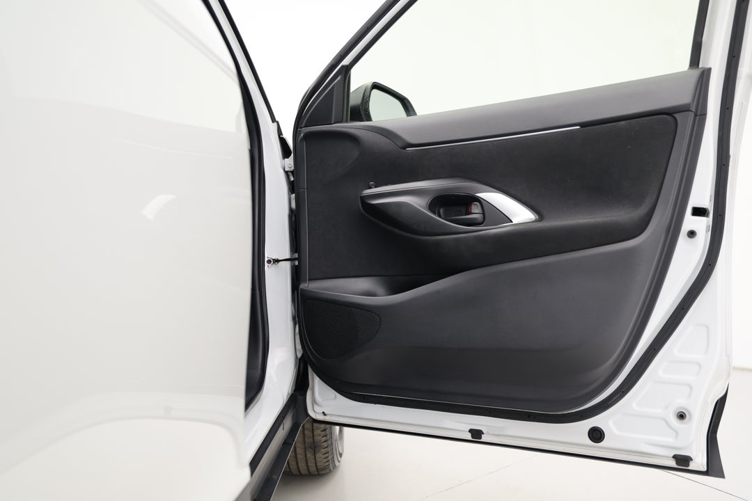 2023 Toyota Yaris Cross Gx, Automatic, 55028 km, Speaker View