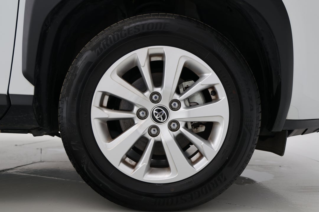 2023 Toyota Yaris Cross Gx, Automatic, 55028 km, Right Front Wheel