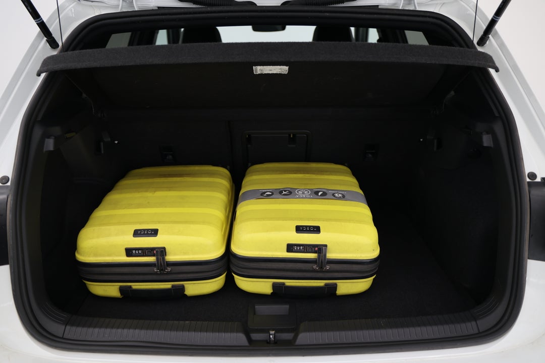 2023 Volkswagen Golf 110tsi R-line, Automatic, 47243 km, Boot Inside View with Luggage