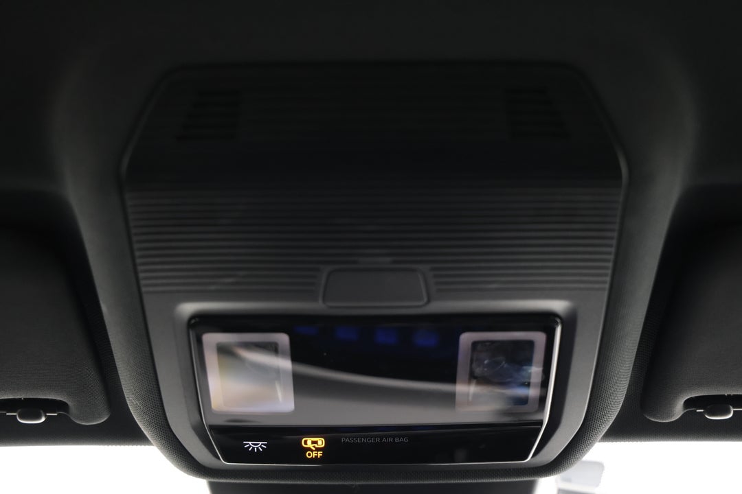 2023 Volkswagen Golf 110tsi R-line, Automatic, 47243 km, On-Roof Controls/Sunglass holder