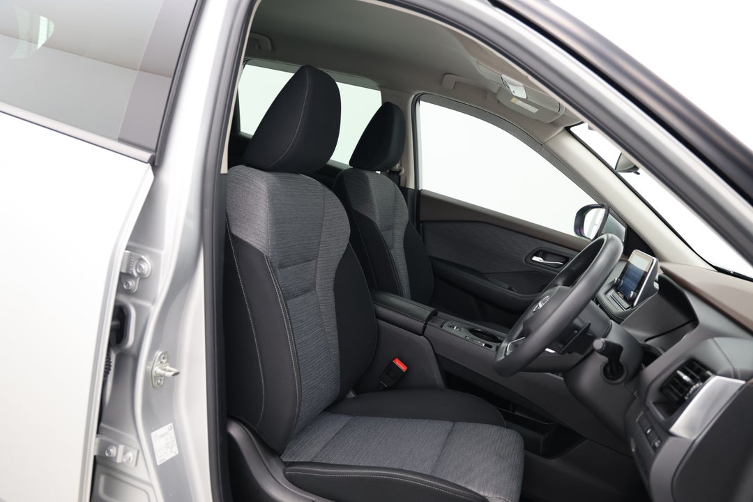 2023 Nissan X-trail St (2WD), Automatic, 24092 km, Right Side Front Door Cabin View