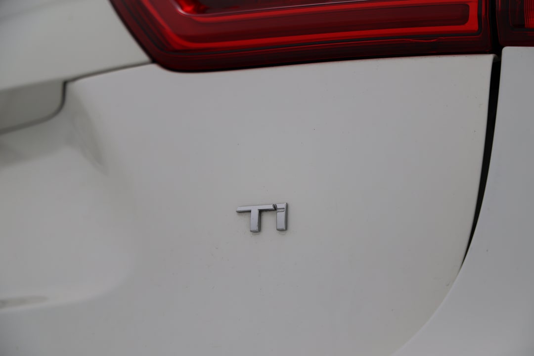 2019 Nissan Qashqai Ti, Automatic, 61421 km, Badge (Boot Right Side)