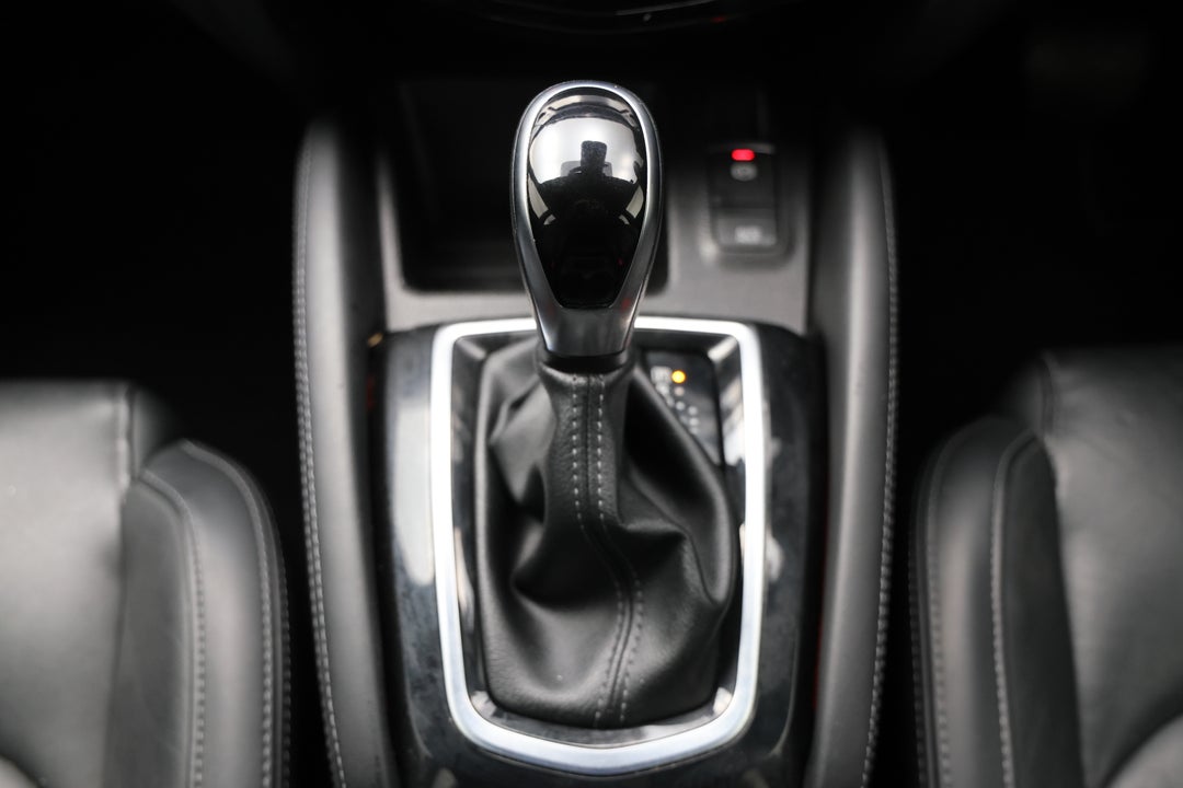 2019 Nissan Qashqai Ti, Automatic, 61421 km, Gear Lever 