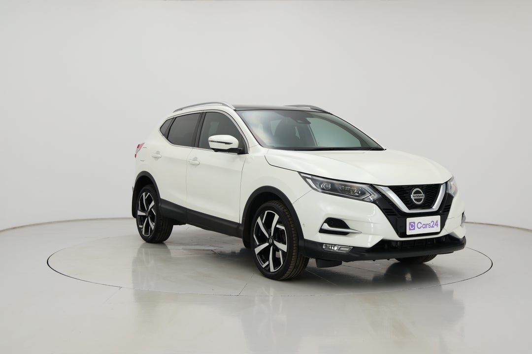 2019 Nissan Qashqai Ti, Automatic, 61421 km, Right Front Diagonal (45- Degree) View