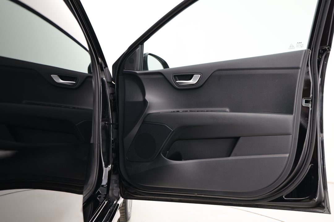 2023 Kia Rio Gt-line, Automatic, 10730 km, Speaker View