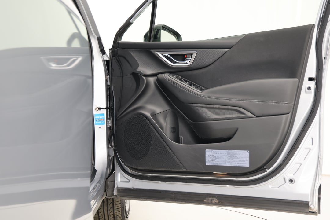 2024 Subaru Forester 2.5i (AWD), Automatic, 52834 km, Speaker View