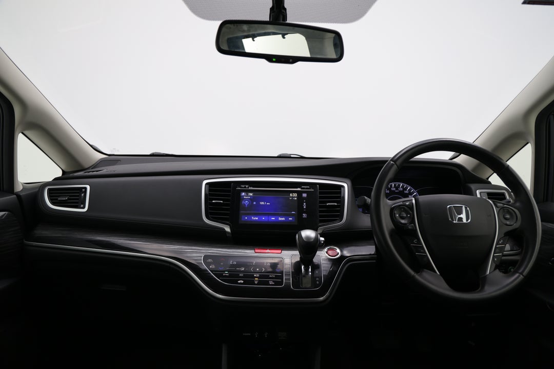 2016 Honda Odyssey Vti-l, Automatic, 97933 km, Dashboard View