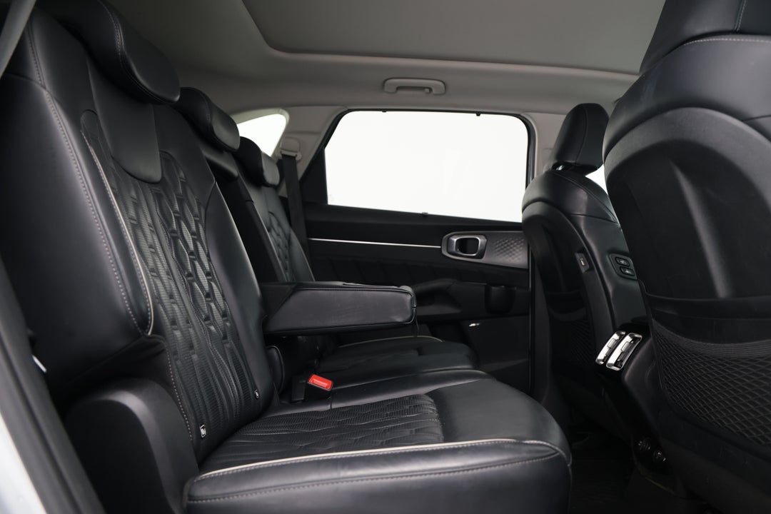 2020 Kia Sorento Gt-line 7 Seat, Automatic, 65314 km, Right Side Rear Door Cabin View