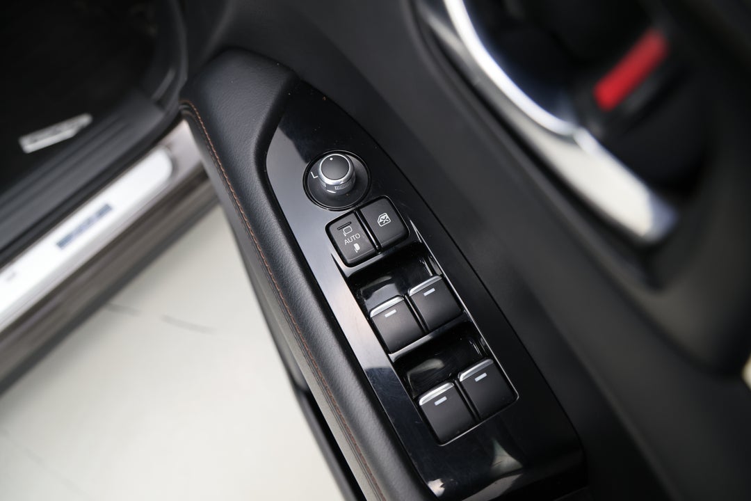 2018 Mazda CX-5 Gt (4x4), Automatic, 89663 km, Drivers Side Door Panel Controls