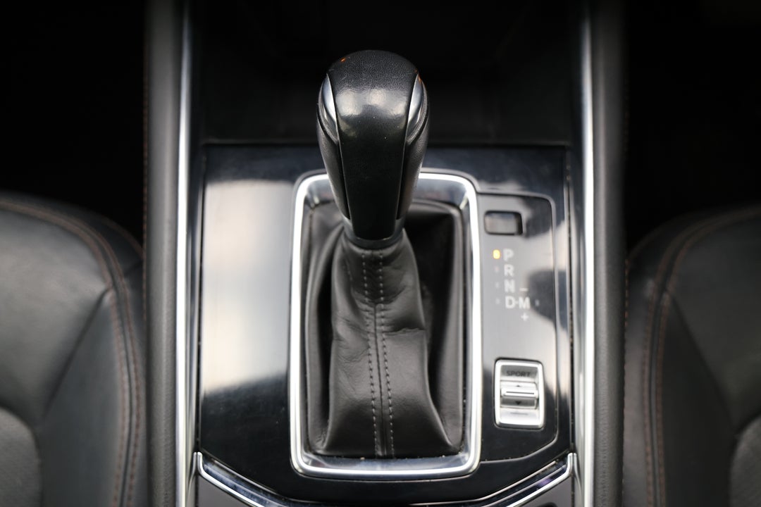 2018 Mazda CX-5 Gt (4x4), Automatic, 89663 km, Gear Lever 