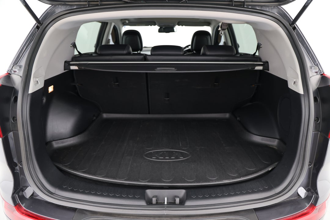 2015 Kia Sportage Platinum (AWD), Automatic, 132508 km, Boot Inside View