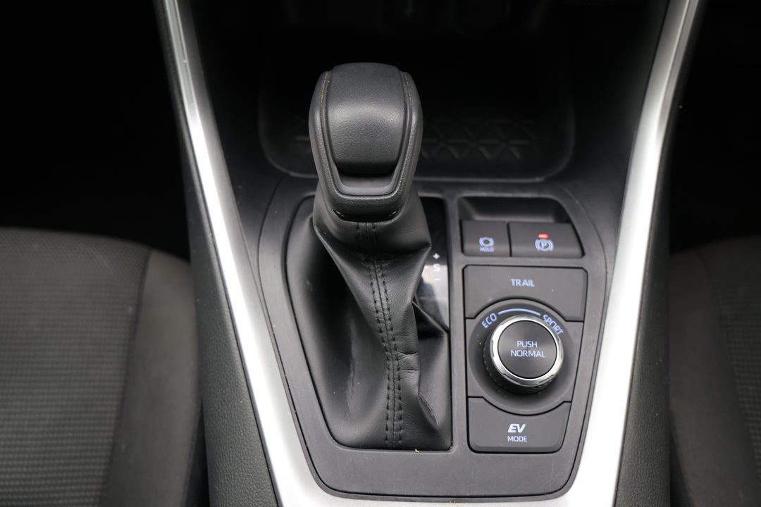 2021 Toyota RAV4 Gx (AWD) Hybrid, Automatic, 87700 km, Gear Lever 