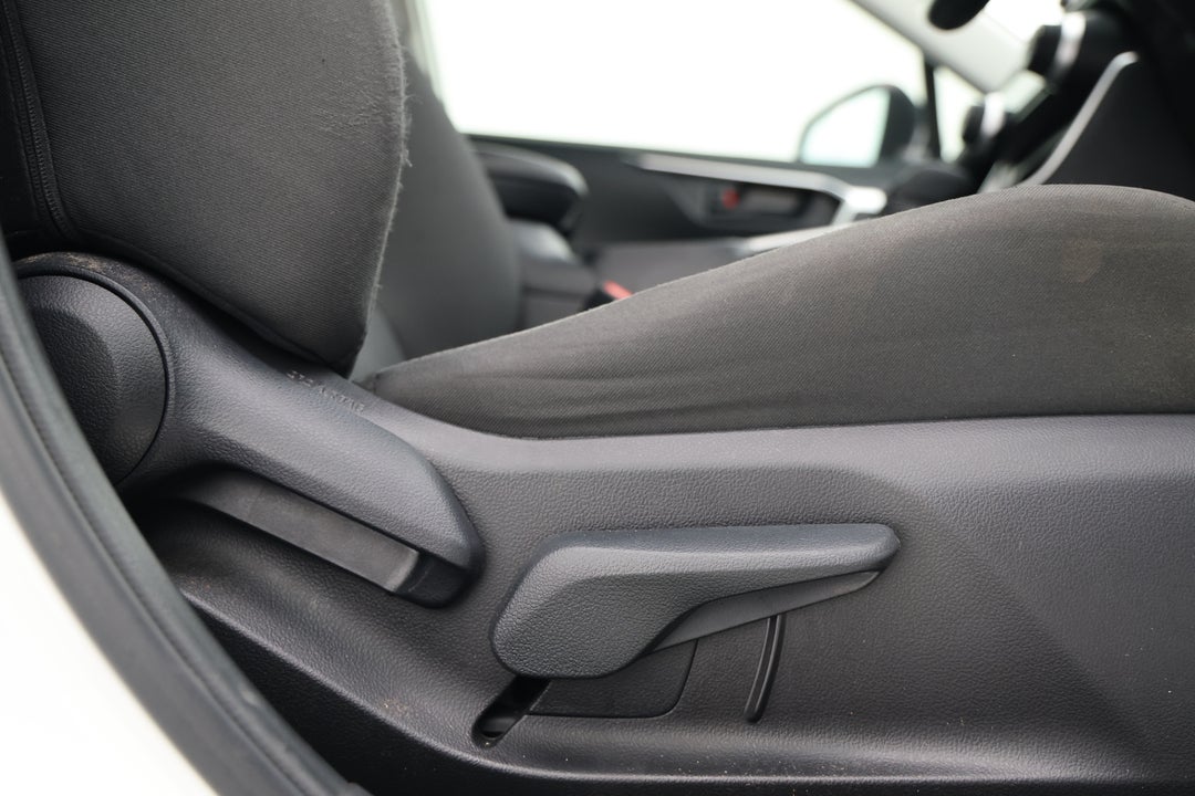2021 Toyota RAV4 Gx (AWD) Hybrid, Automatic, 87700 km, Drivers Side Adjustment Panel