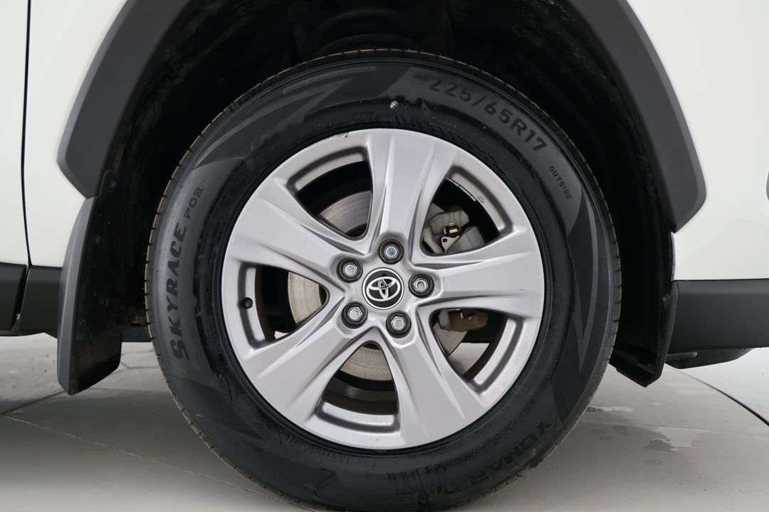 2021 Toyota RAV4 Gx (AWD) Hybrid, Automatic, 87700 km, Right Front Wheel