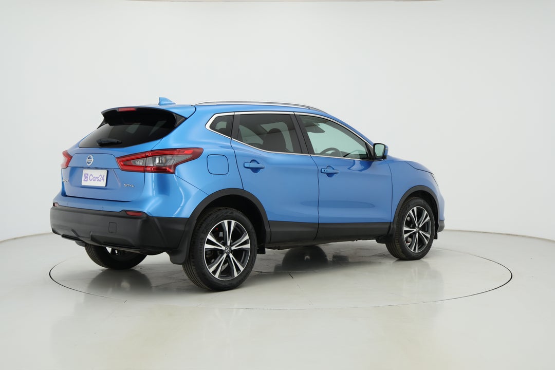 2018 Nissan Qashqai St-l, Automatic, 139096 km, Right Back Diagonal (45- Degree) View