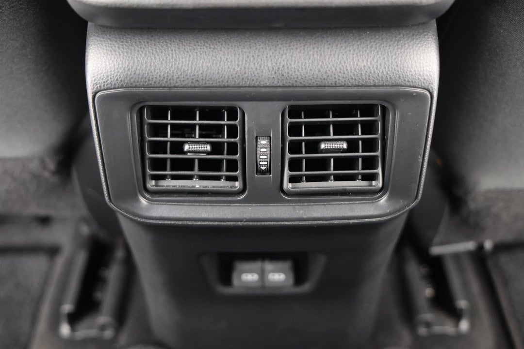 2024 Toyota RAV4 Gx (AWD) Hybr Full Size Spare, Automatic, 53650 km, Rear A/C Vent