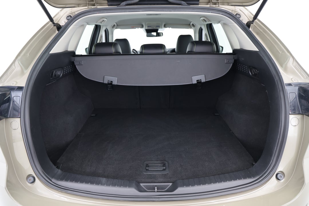 2022 Mazda CX-5 Touring Active (AWD), Automatic, 56371 km, Boot Inside View