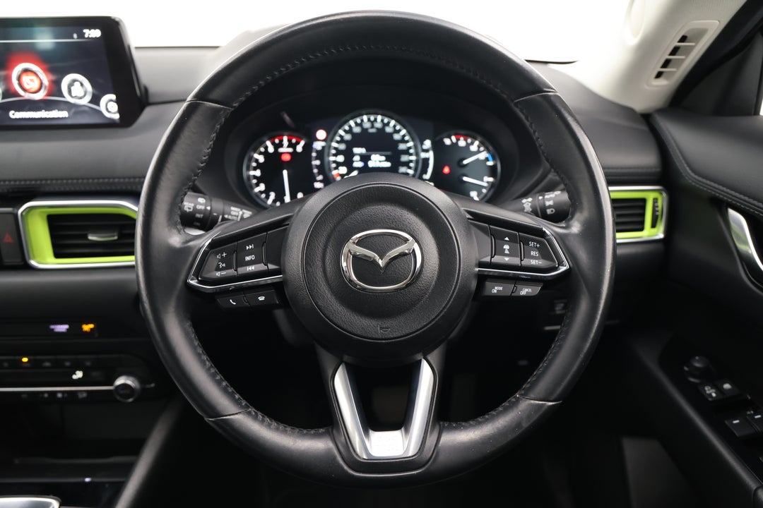 2022 Mazda CX-5 Touring Active (AWD), Automatic, 56371 km, Steering Wheel Close-up