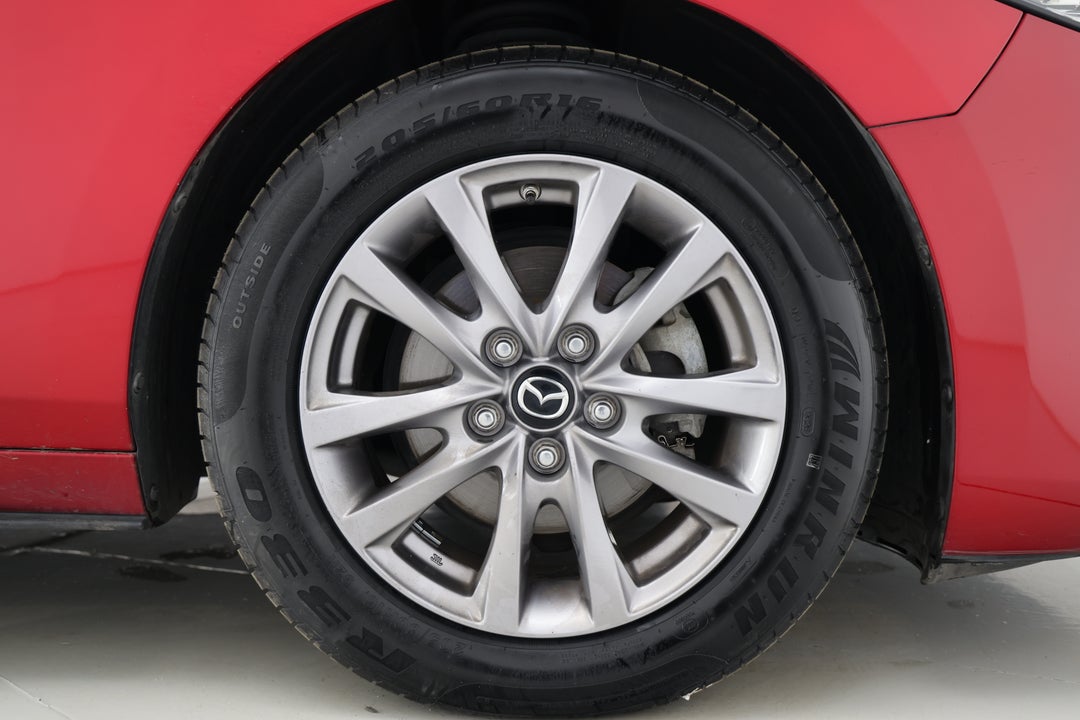 2019 Mazda Mazda3 G20 Pure, Automatic, 145601 km, Right Front Wheel