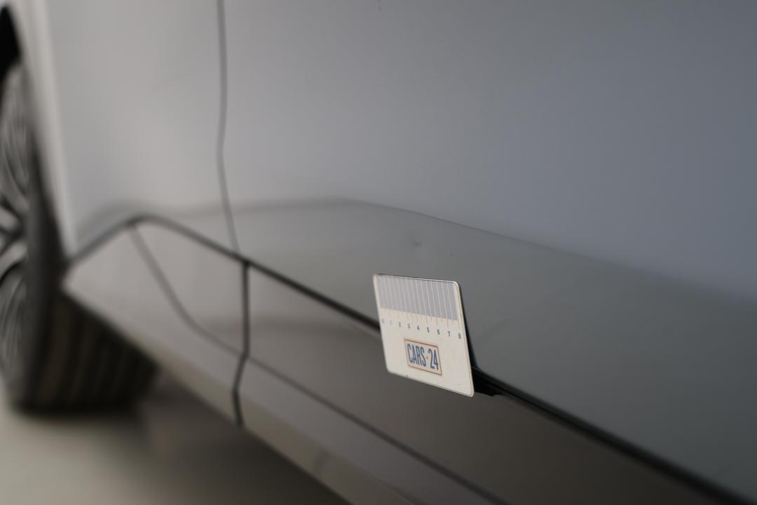 2023 Lexus Rz450e Sports Luxury, Automatic, 17071 km, Doors Rear LHS Dent