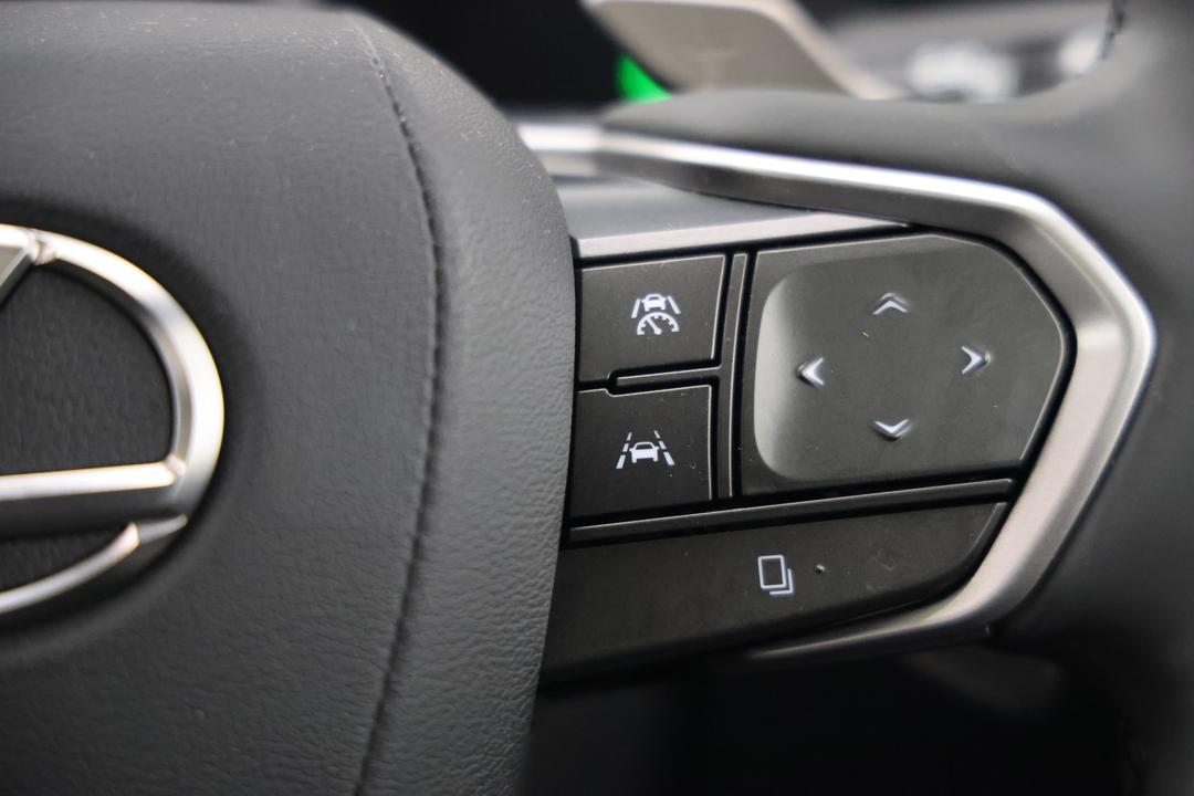 2023 Lexus Rz450e Sports Luxury, Automatic, 17071 km, Cruise Control