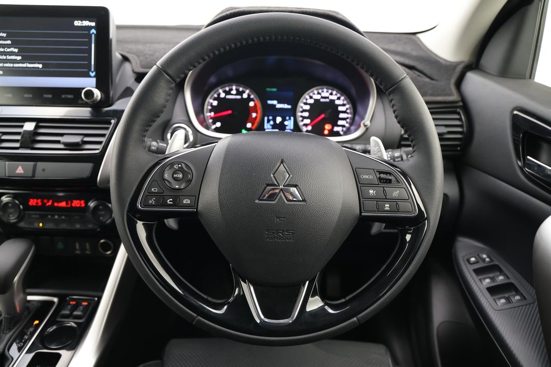 2024 Mitsubishi Eclipse Cross Aspire (2WD), Automatic, 5167 km, Steering Wheel Close-up