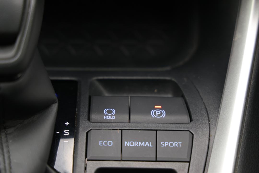 2021 Toyota RAV4 Gx (2WD) Hybrid, Automatic, 112024 km, Handbrake
