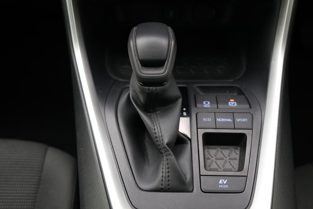 2021 Toyota RAV4 Gx (2WD) Hybrid, Automatic, 112024 km, Gear Lever 