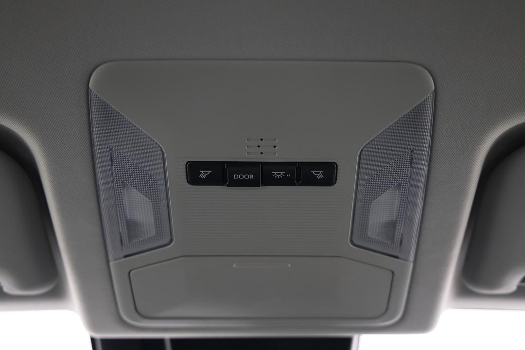2021 Toyota RAV4 Gx (2WD) Hybrid, Automatic, 112024 km, On-Roof Controls/Sunglass holder