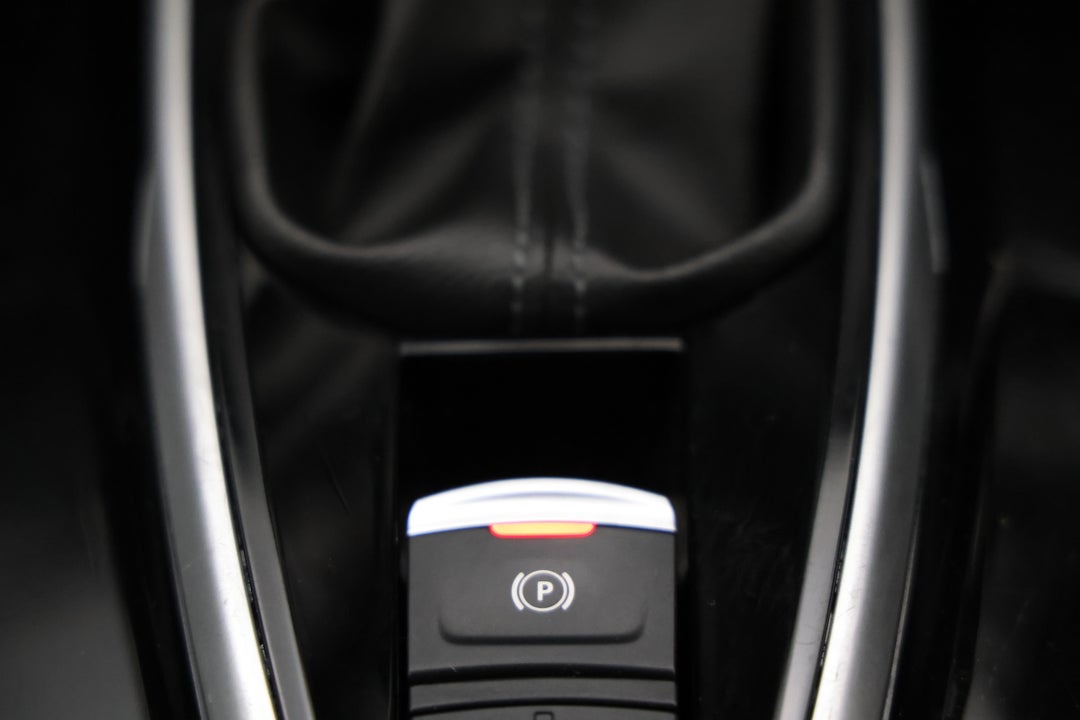 2023 Renault Koleos Zen (4x2), Automatic, 59892 km, Handbrake