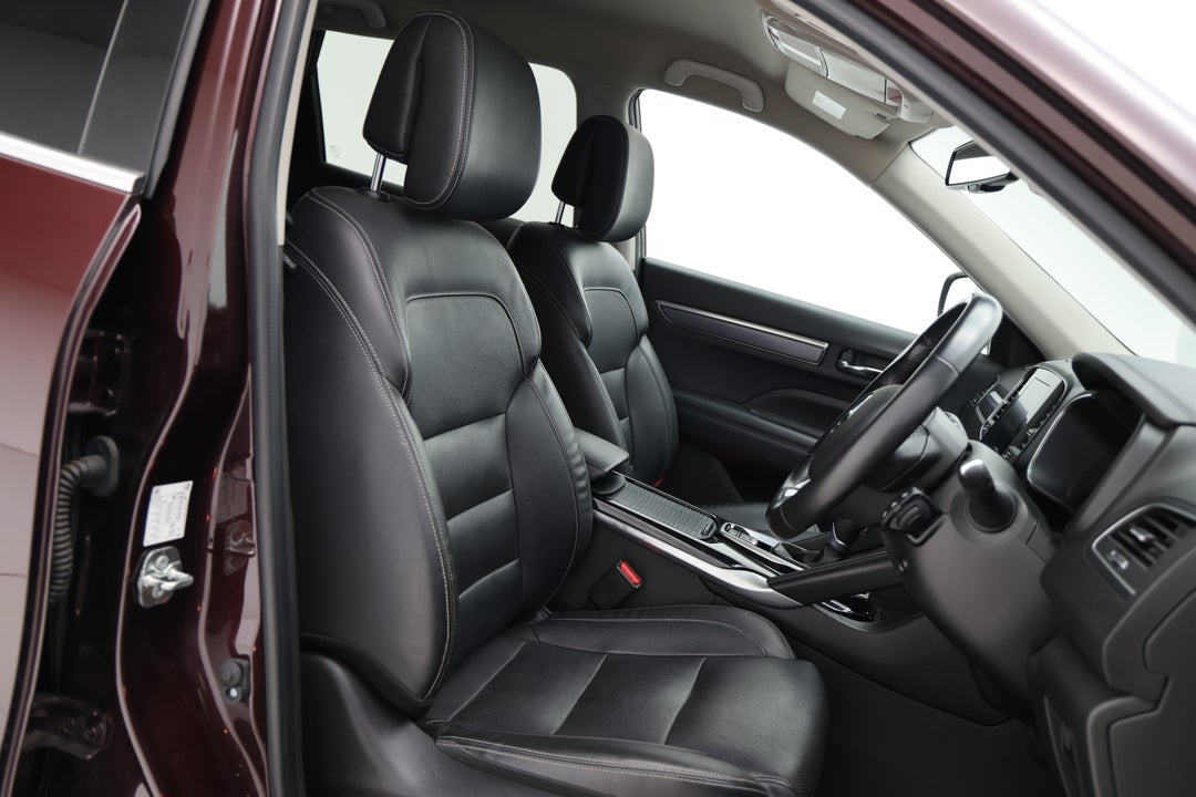 2023 Renault Koleos Zen (4x2), Automatic, 59892 km, Right Side Front Door Cabin View