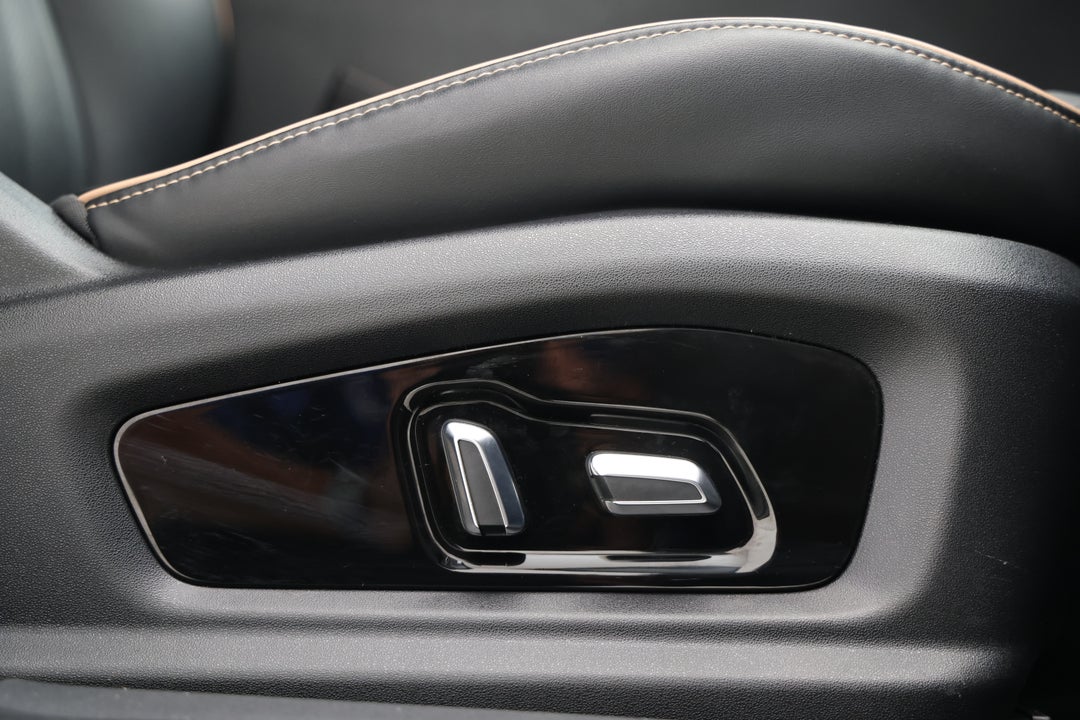 2023 Chery Omoda 5 Ex (high Version), Automatic, 26823 km, Drivers Side Adjustment Panel